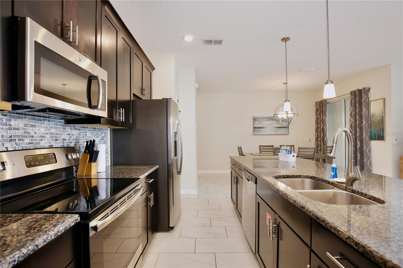 3062 Gatsby Street — photo 13 of 37