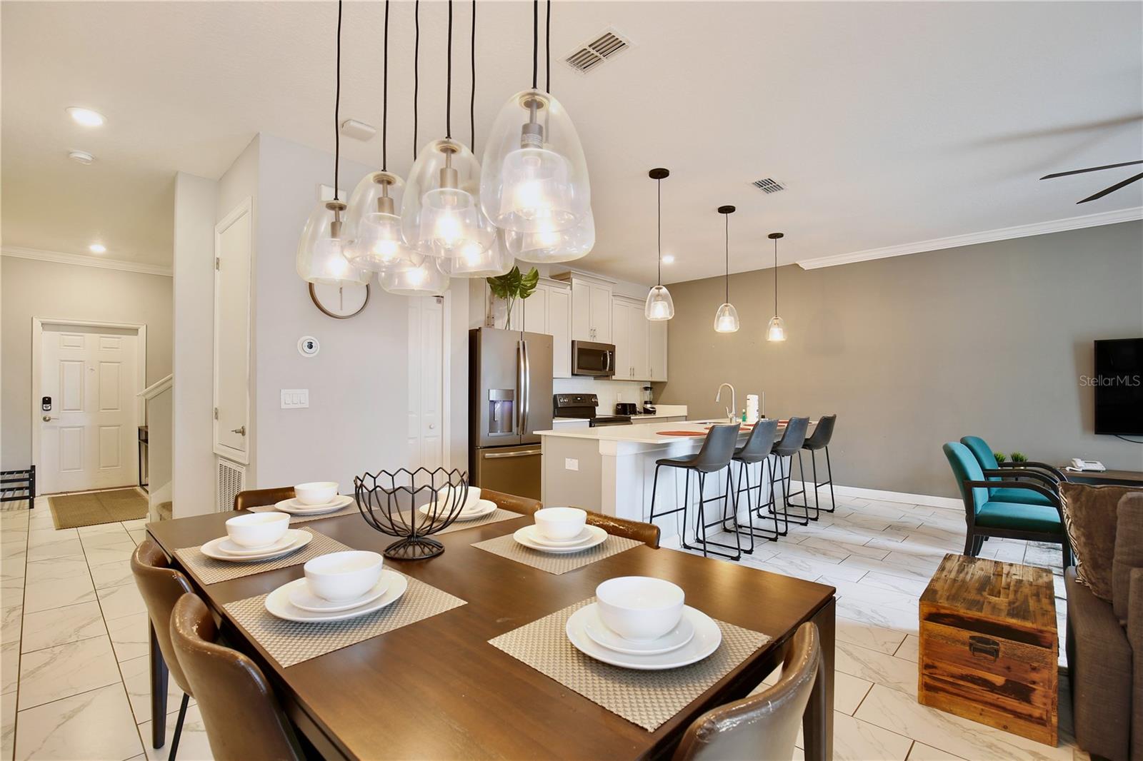 4958 Windermere Avenue — photo 9 of 39