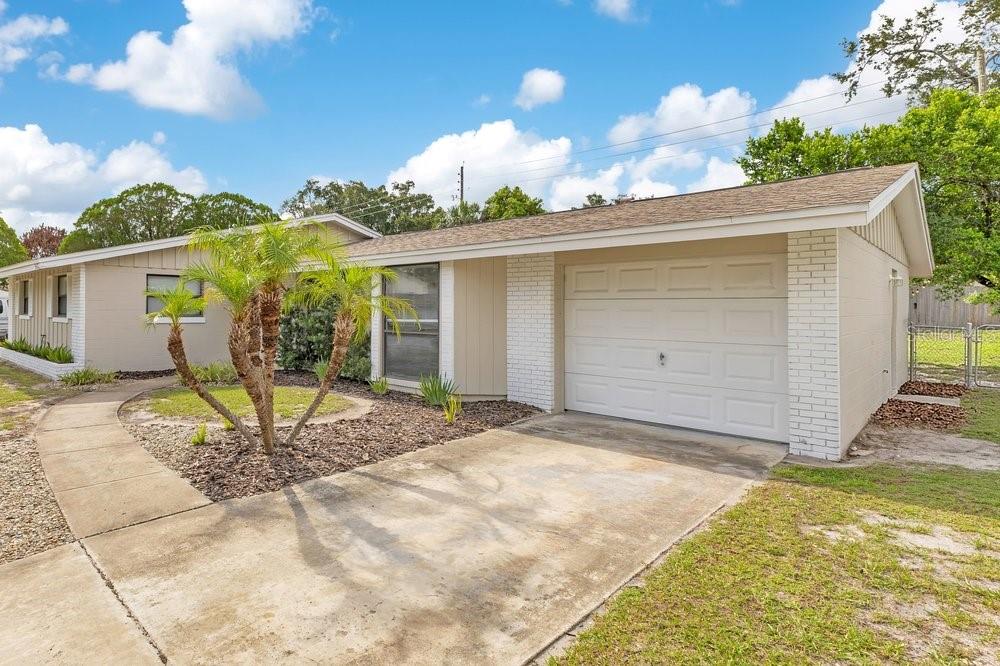 3021 PLAZA TERRACE DRIVE photo 3