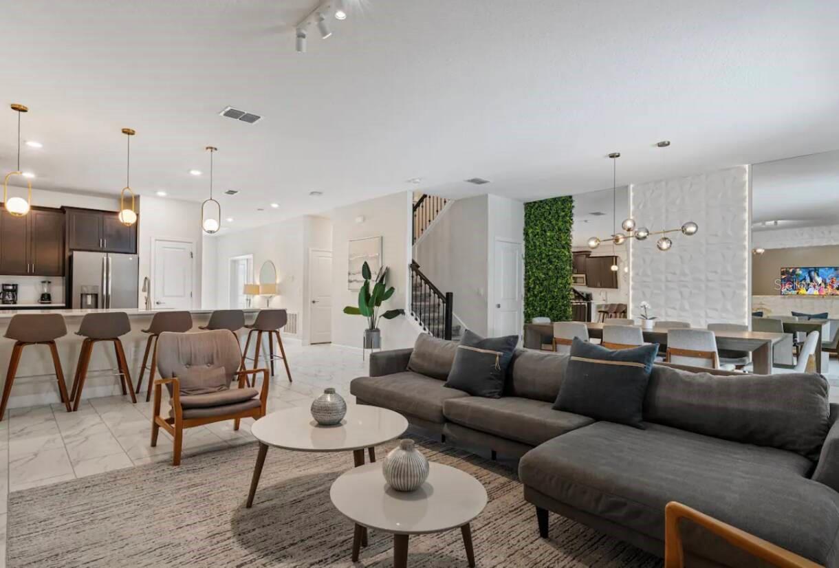 4525 Target Boulevard — photo 3 of 58