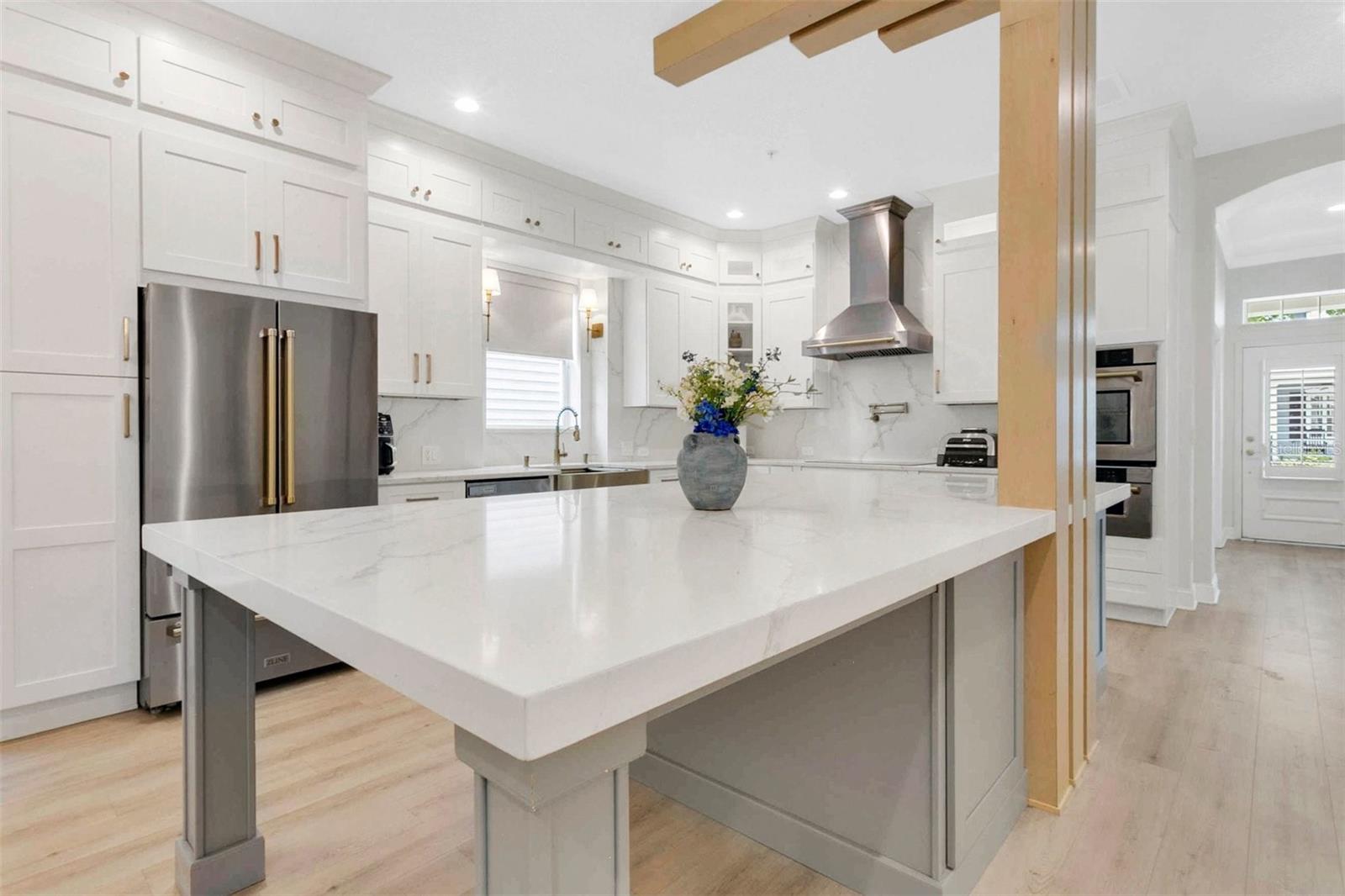3069 STANFIELD AVENUE photo 2