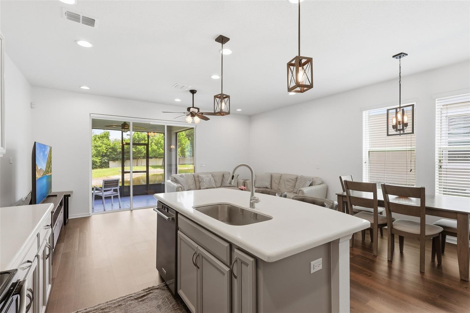 141 MITCHELL CREEK WAY photo 3
