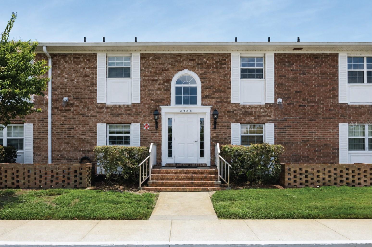 4300 LAKE UNDERHILL ROAD