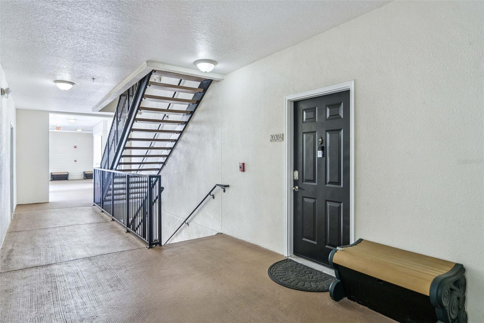 315 GRAND MAGNOLIA AVENUE #203 photo 4