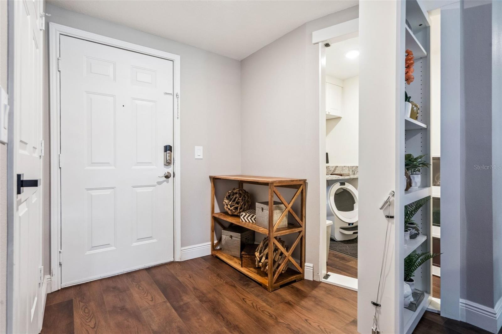 315 GRAND MAGNOLIA AVENUE #203 photo 5