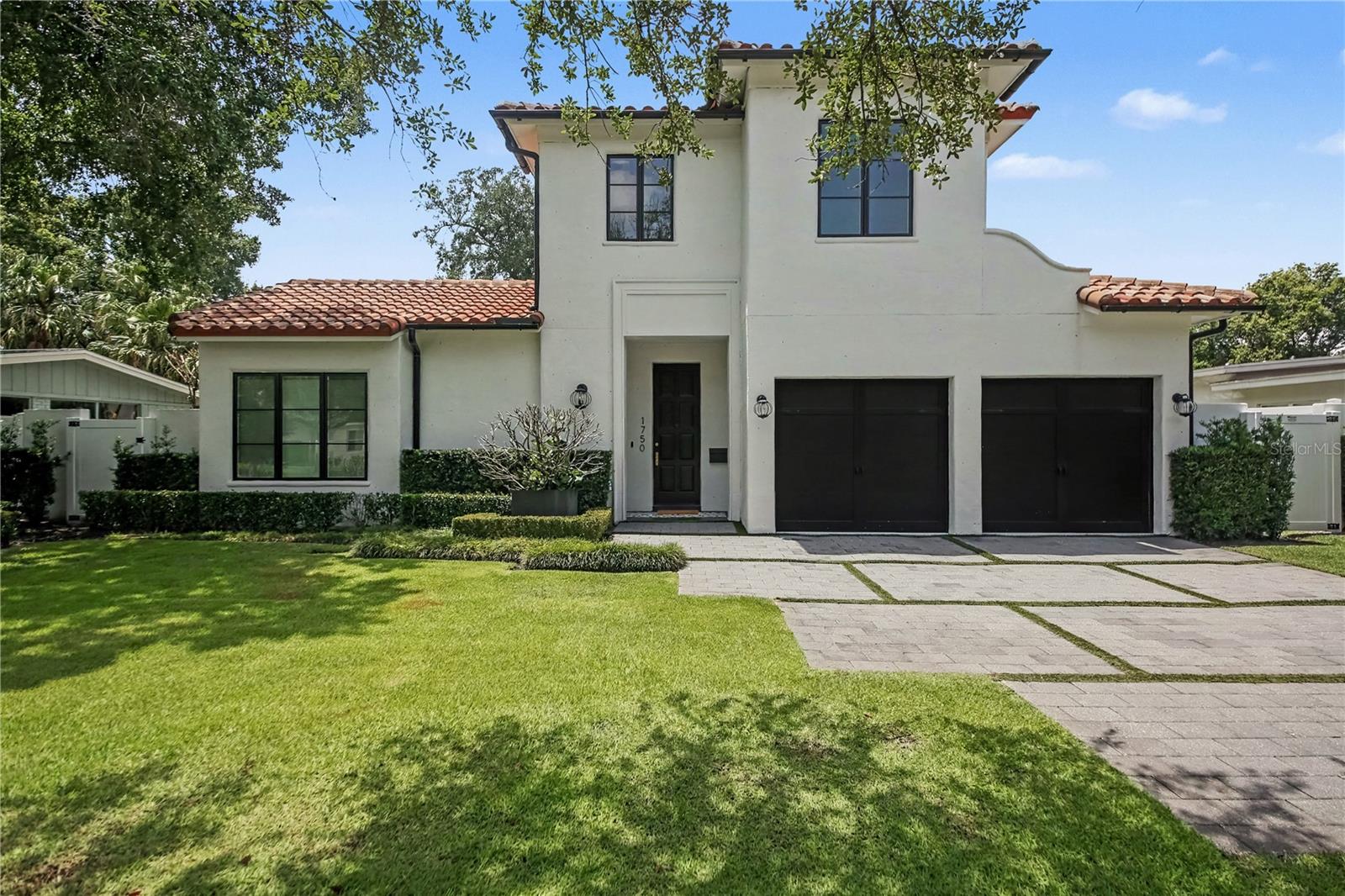 1750 WALNUT AVENUE photo 2