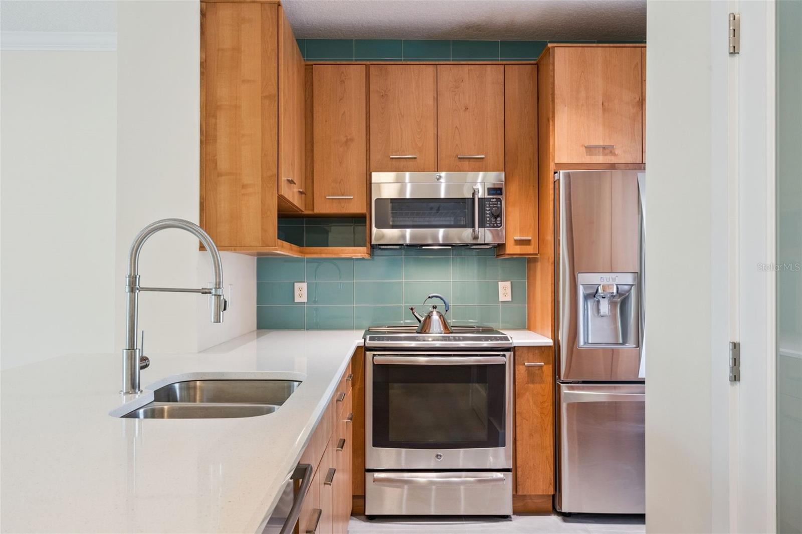 529 WATER STREET #529 photo 5