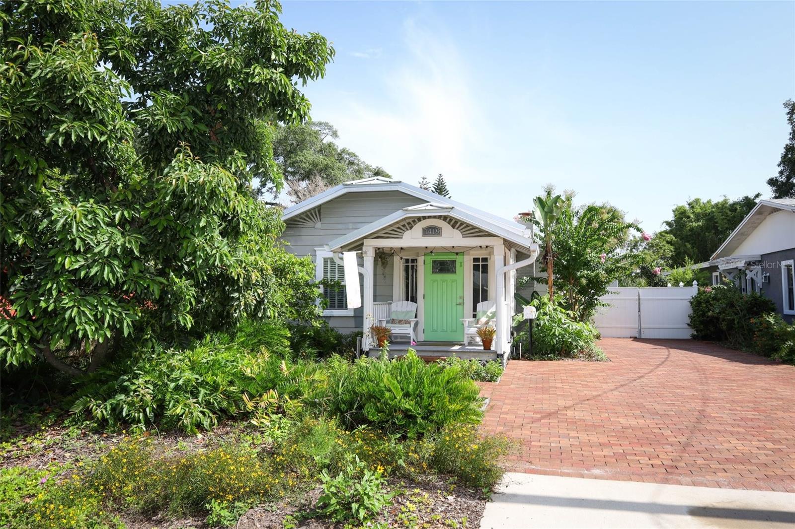 1419 CANTON STREET