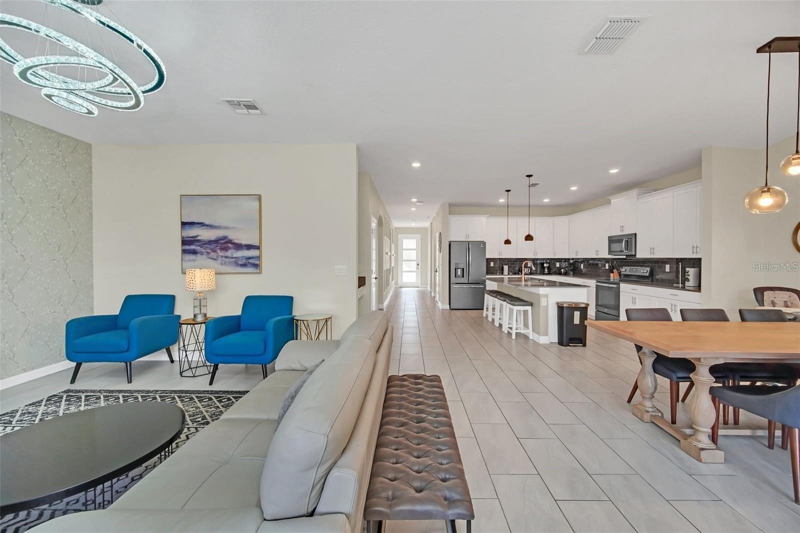 2748 Bookmark Drive — photo 4 of 23