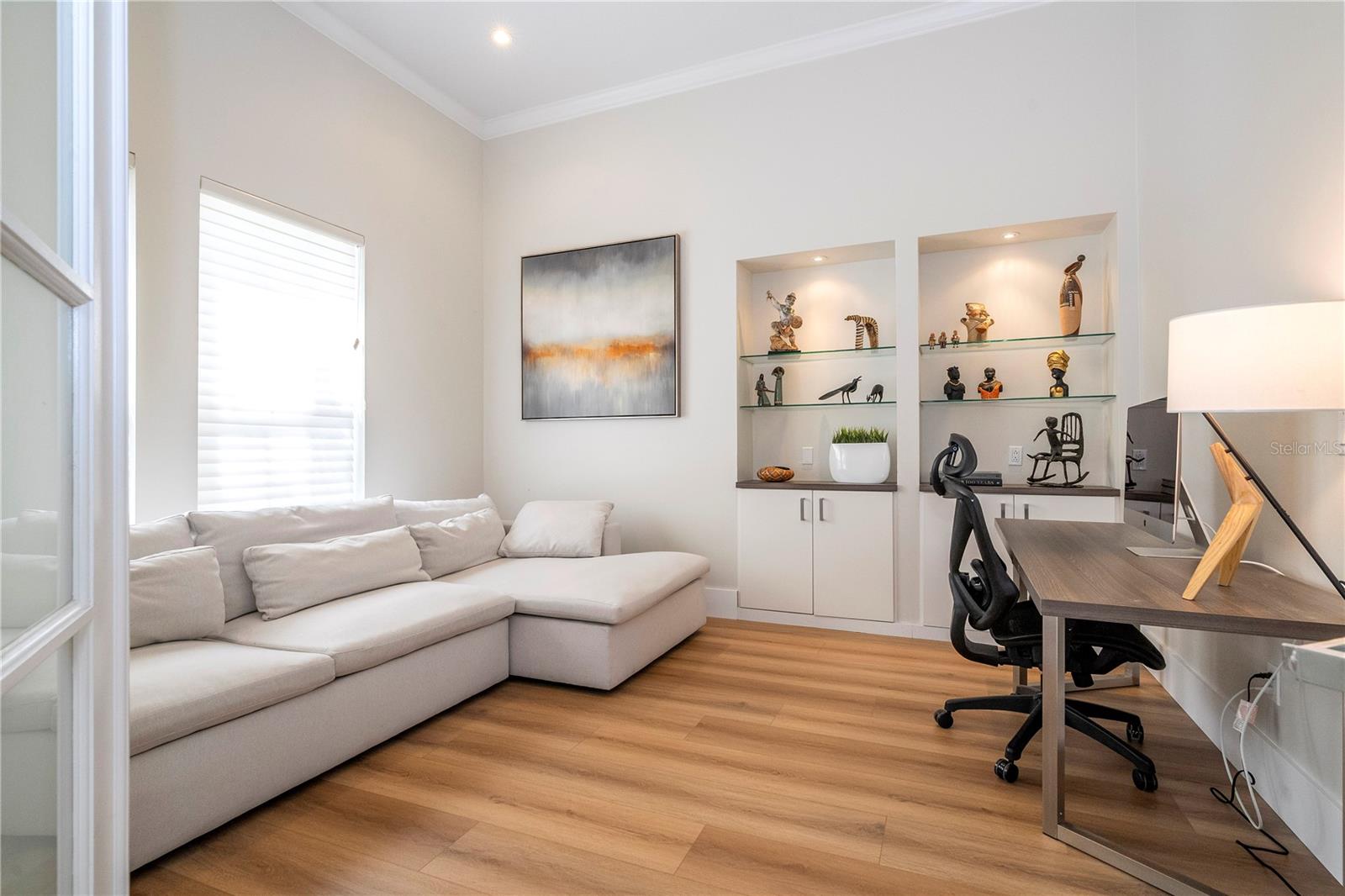 8727 BECKINGHAM PLACE photo 5