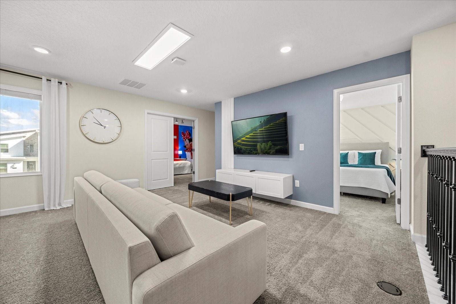 4548 Target Boulevard — photo 16 of 56