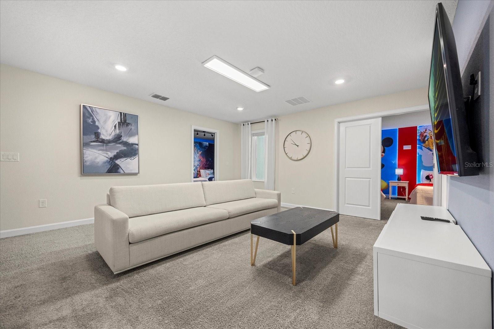4548 Target Boulevard — photo 18 of 56