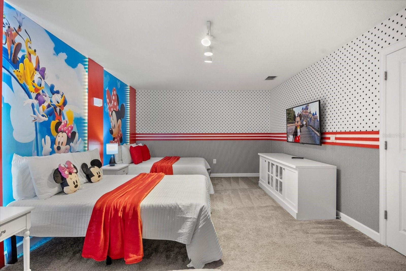 4548 Target Boulevard — photo 37 of 56