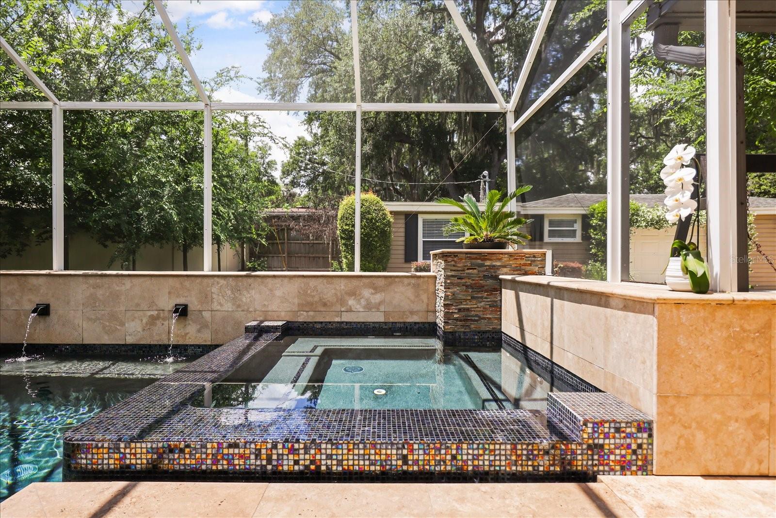 808 PUTNAM AVENUE photo 3