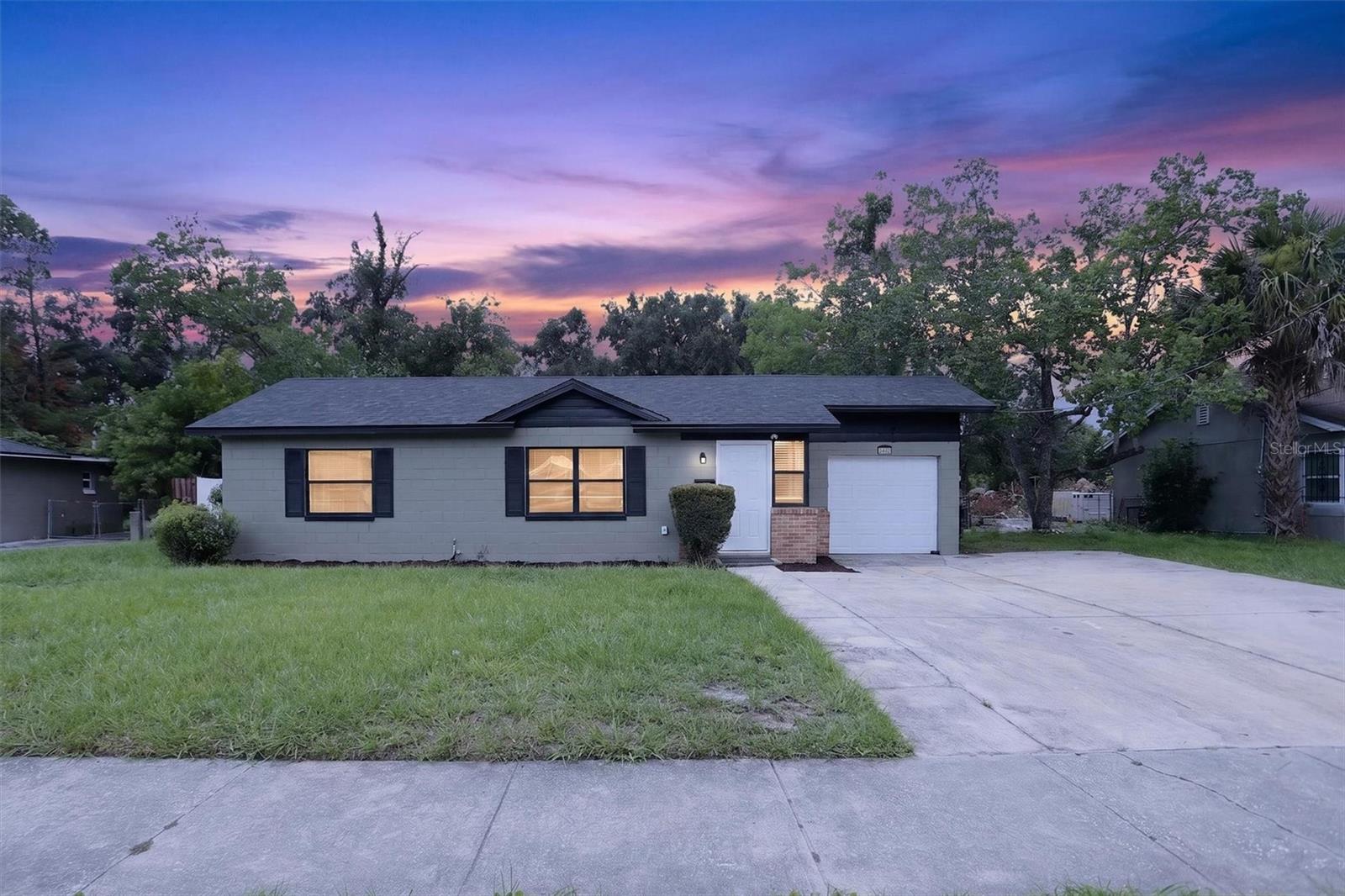 3402 LEWIS COURT
