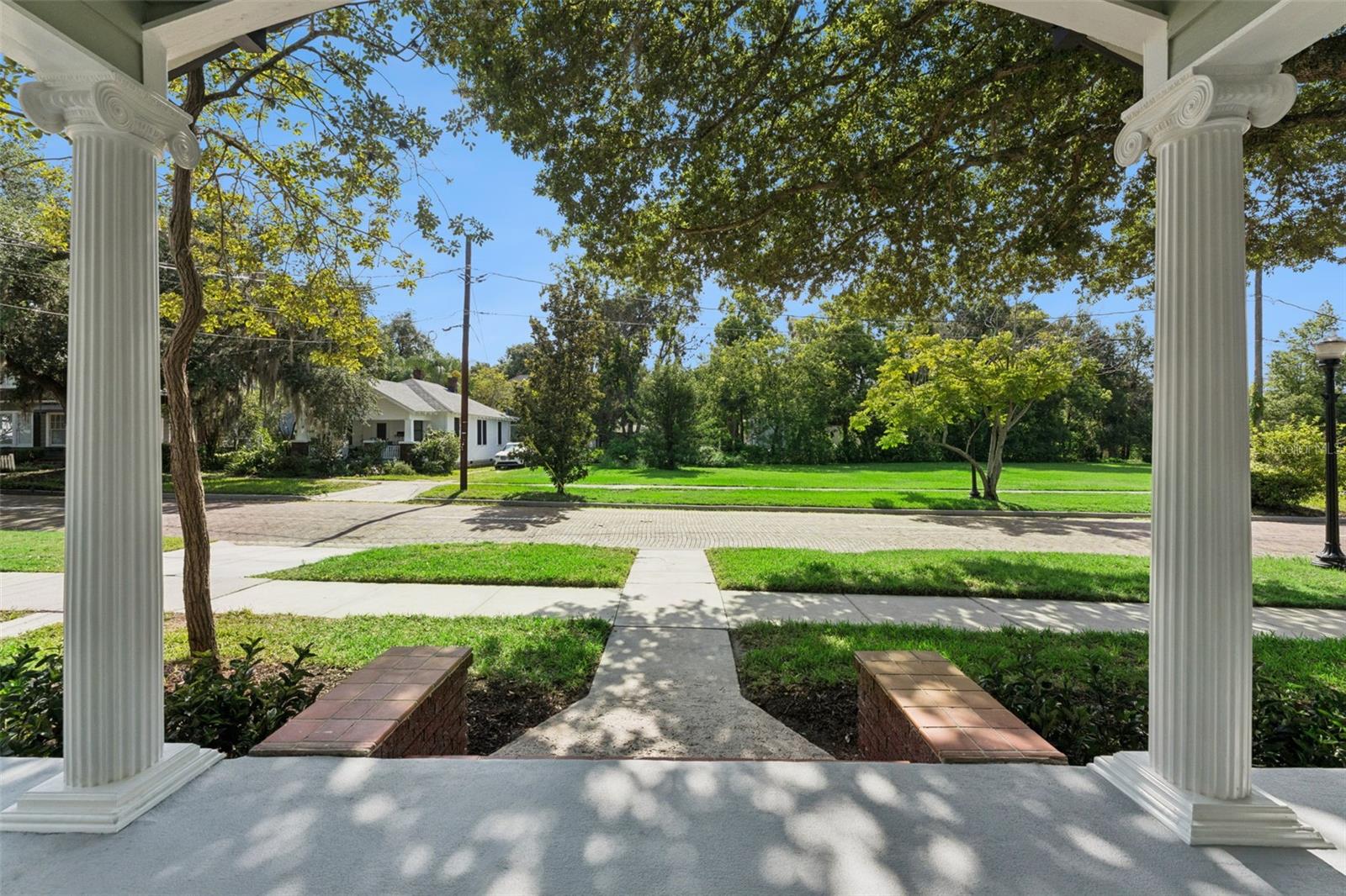 12 N THORNTON AVENUE photo 4