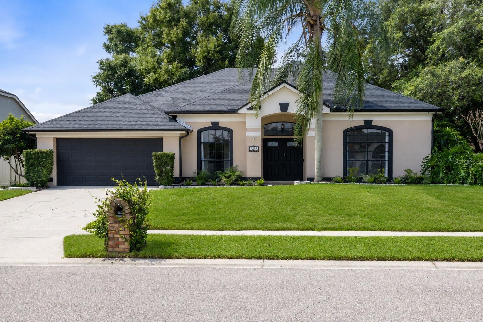 623 YORKSHIRE DRIVE