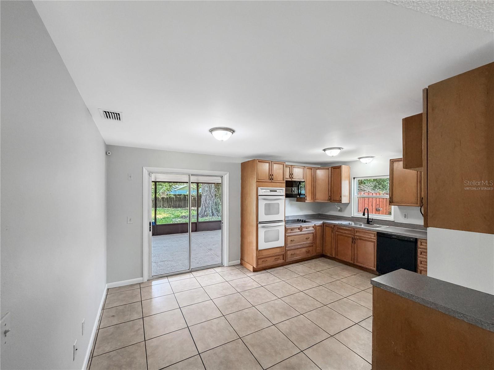 602 18TH STREET photo 4