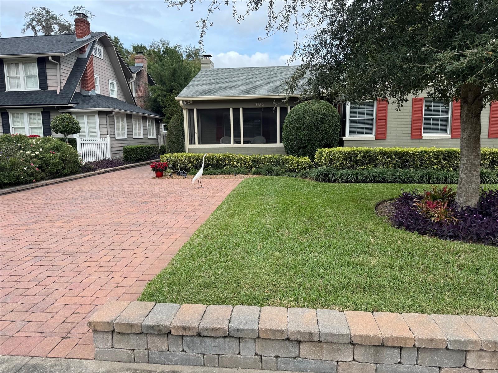 705 E MARKS STREET