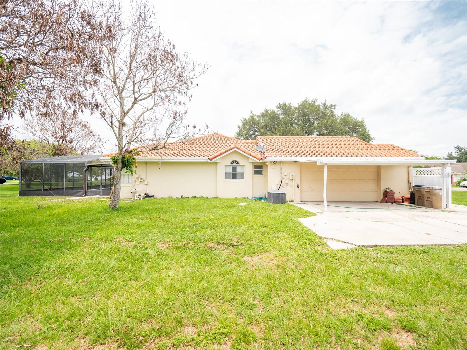 2125 TRIUMFO CIRCLE photo 4