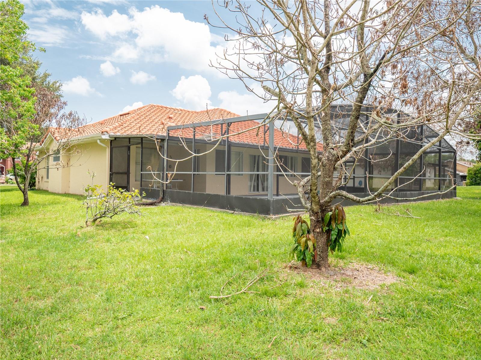 2125 TRIUMFO CIRCLE photo 5