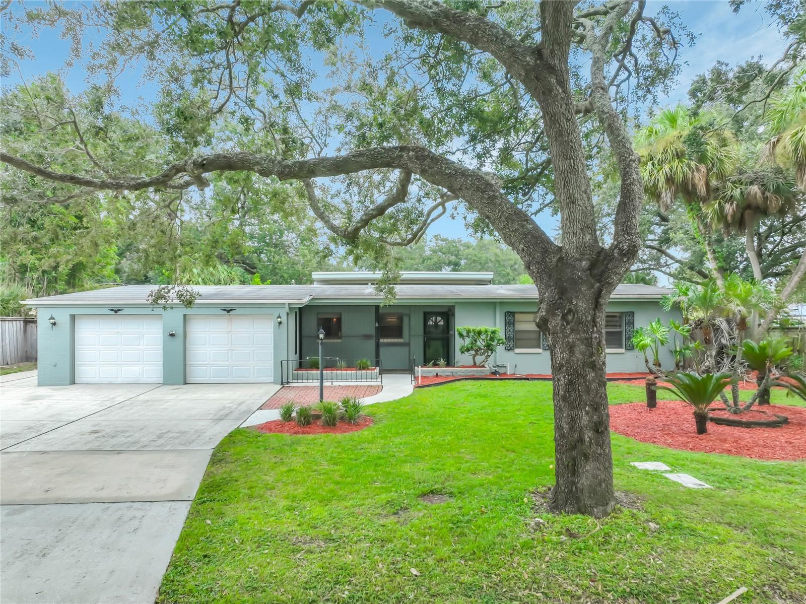 3921 WREN LANE