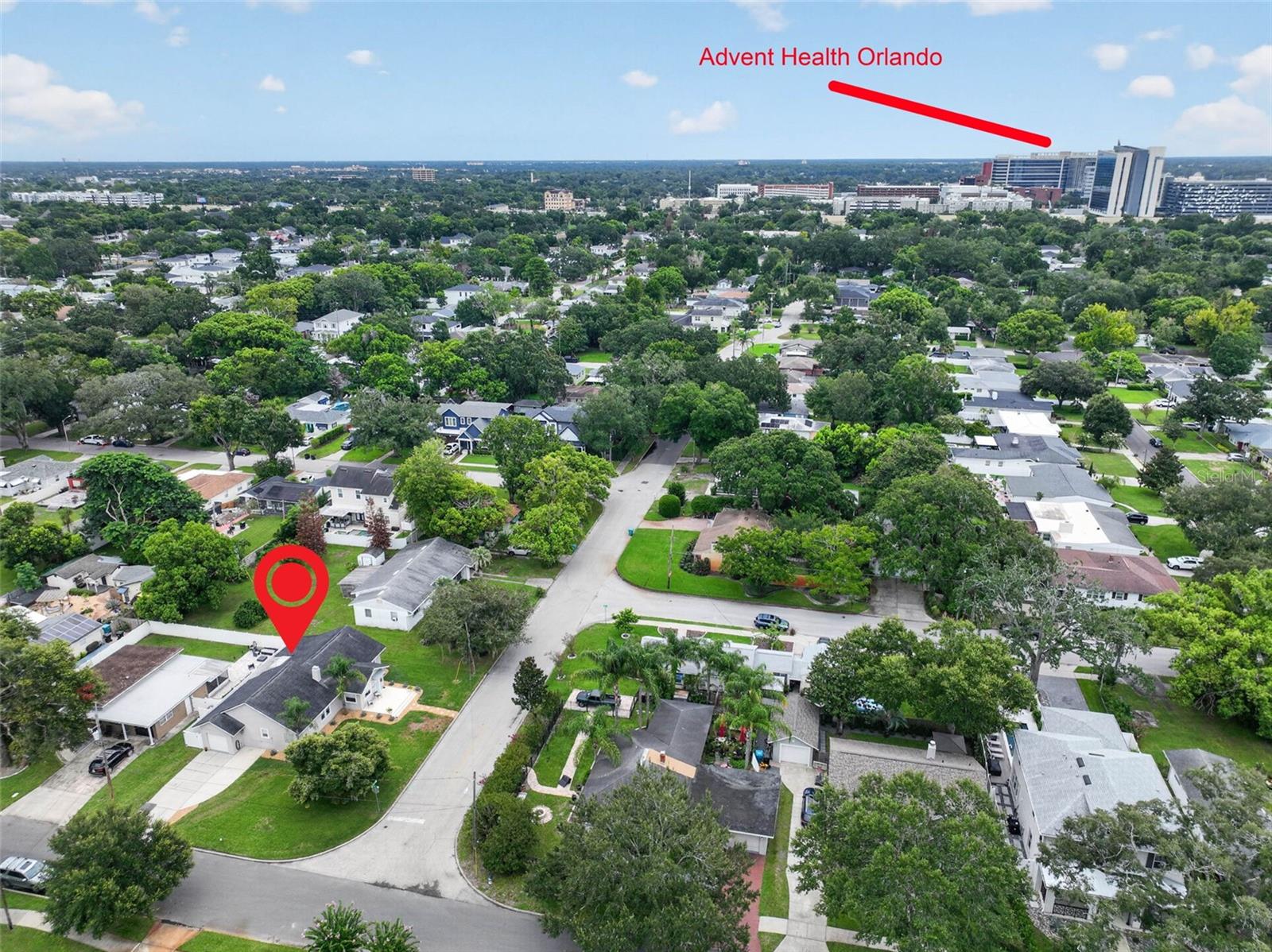317 W KING ST photo 4