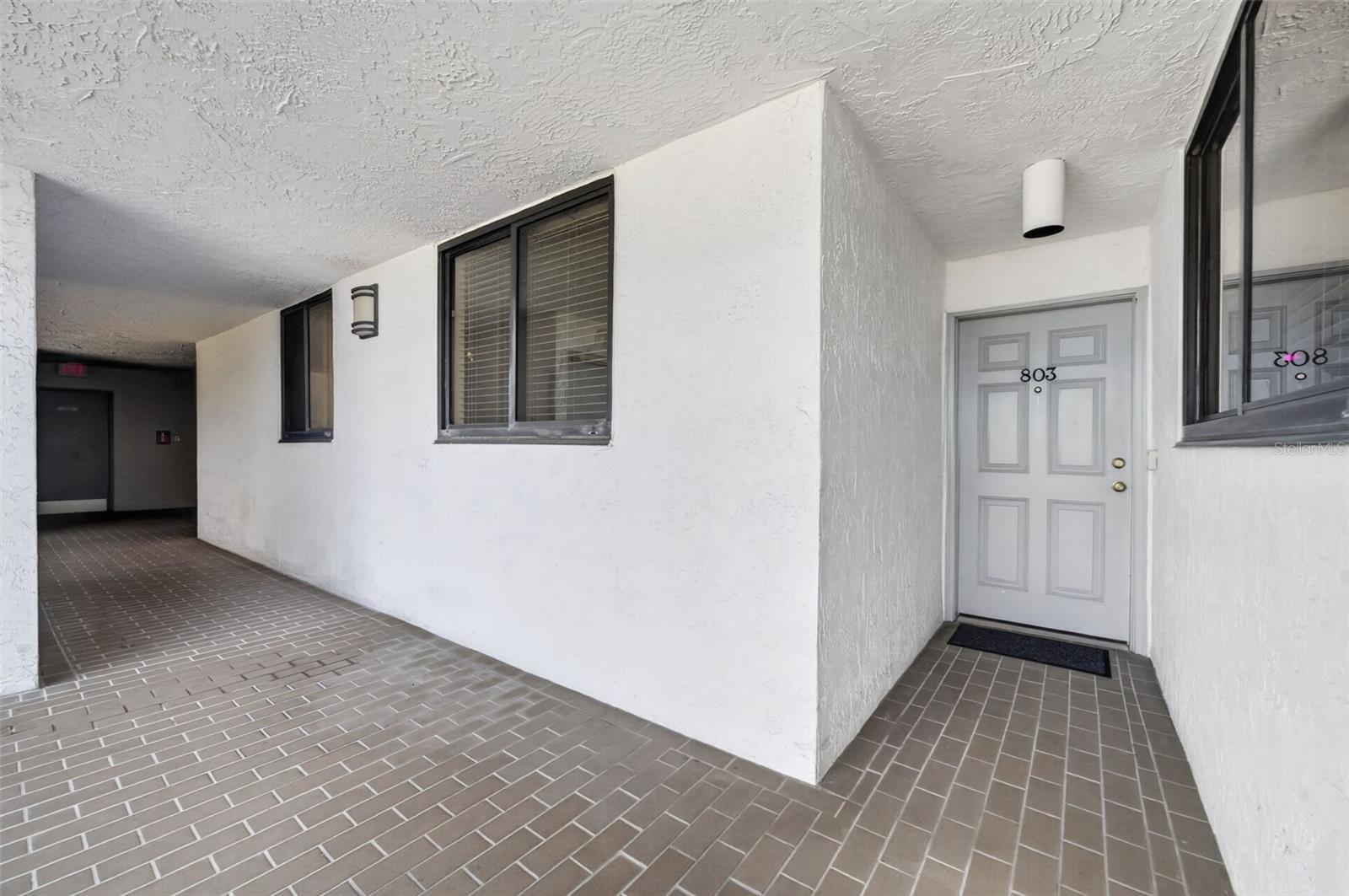 530 E CENTRAL BOULEVARD #803 photo 2