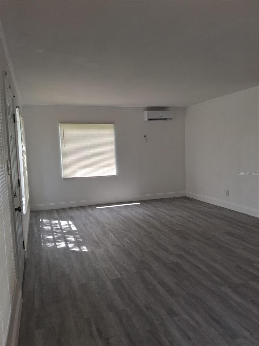7206 MANDARIN DRIVE photo 4