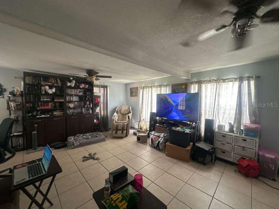310 GRANADA DRIVE photo 3