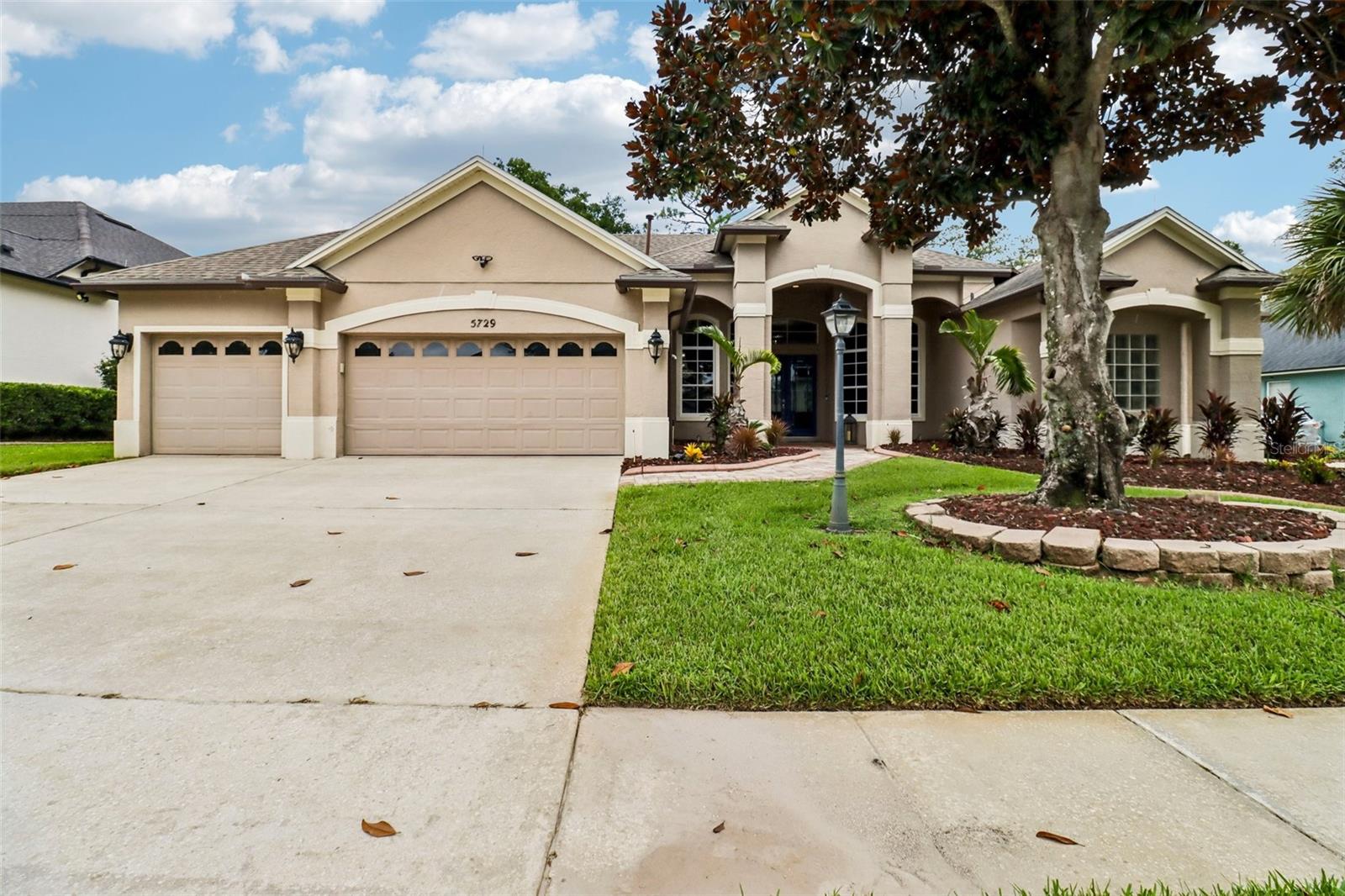 5729 OAK LAKE TRAIL photo 3