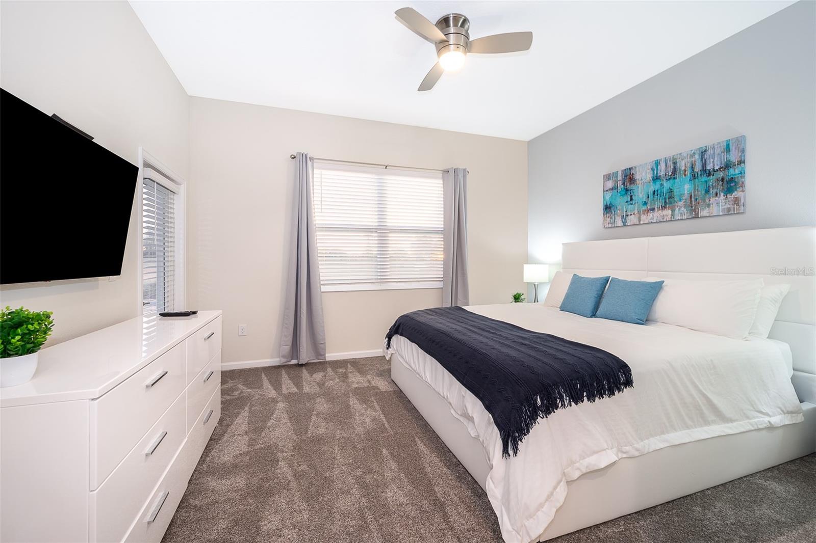 817 OCEAN COURSE AVENUE #817 photo 3