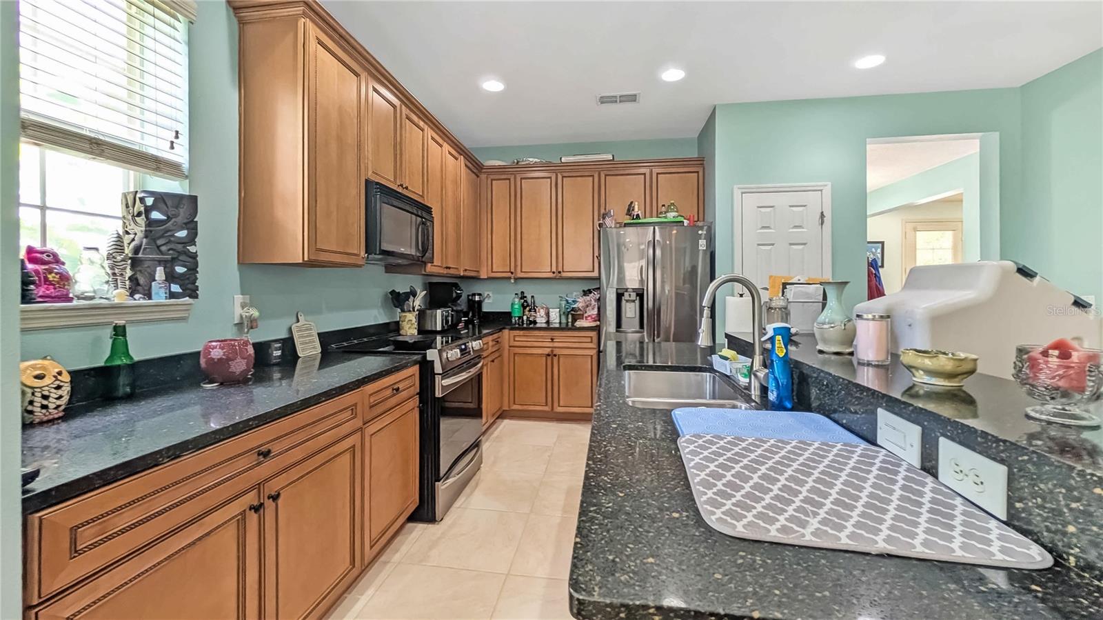 1114 TAPESTRY DRIVE photo 4