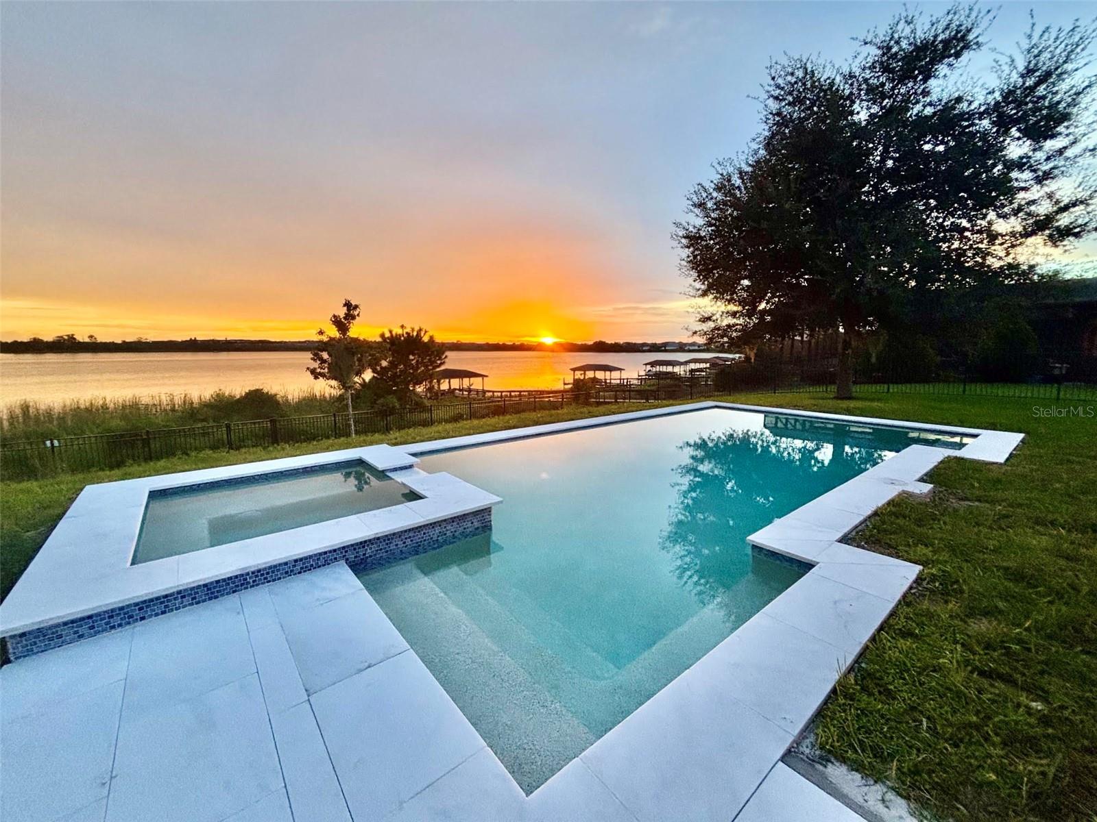 14048 LARKSPUR LAKE DRIVE