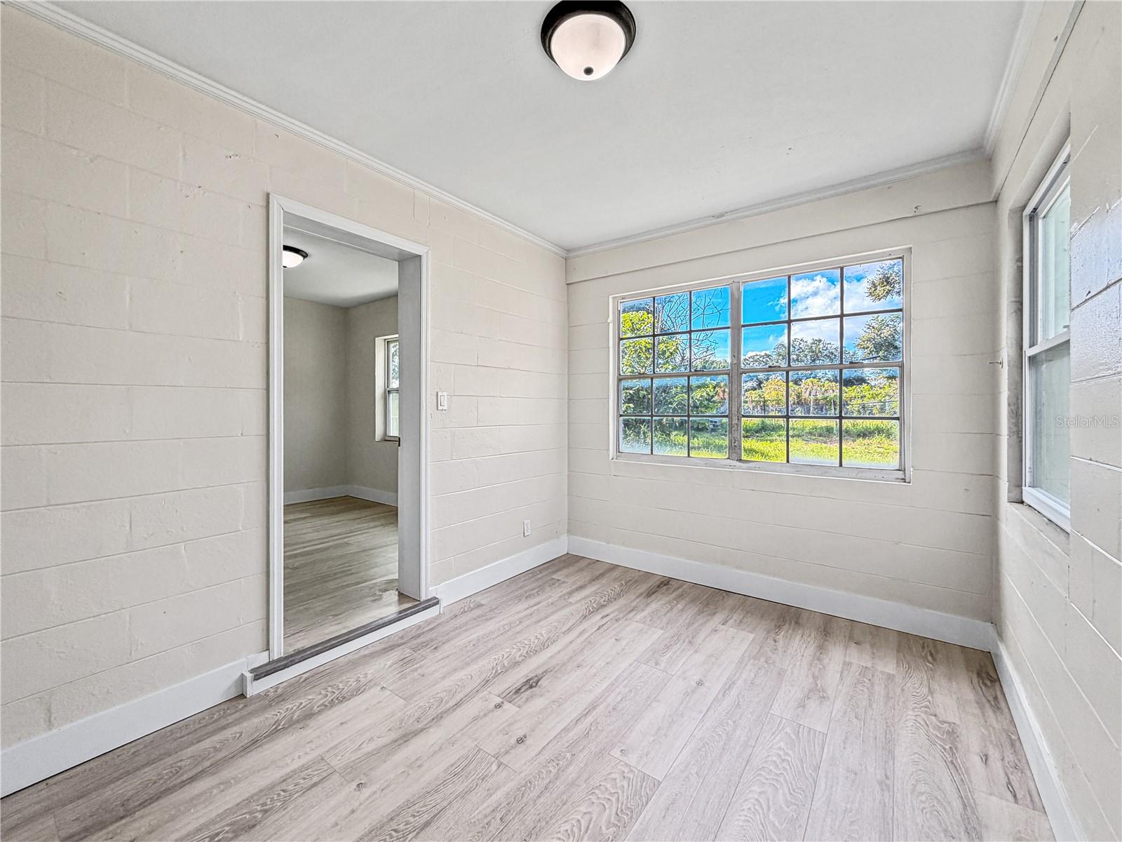 642 20TH STREET photo 5
