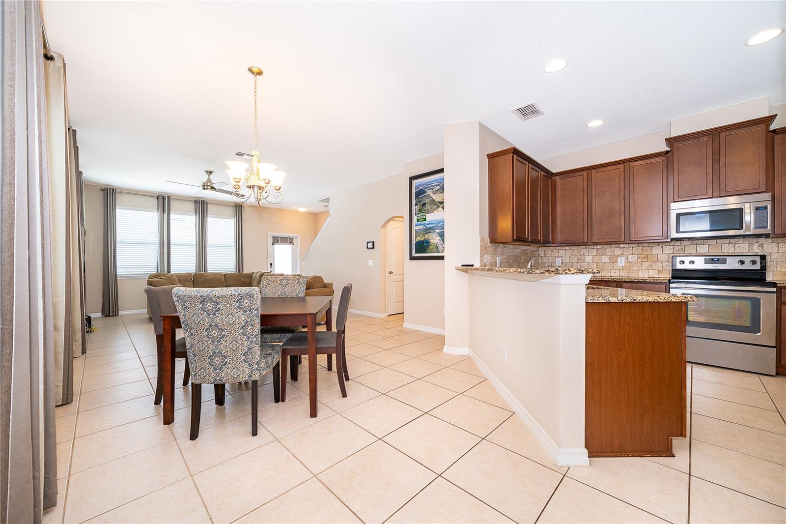 8641 BROOKVALE DRIVE photo 4