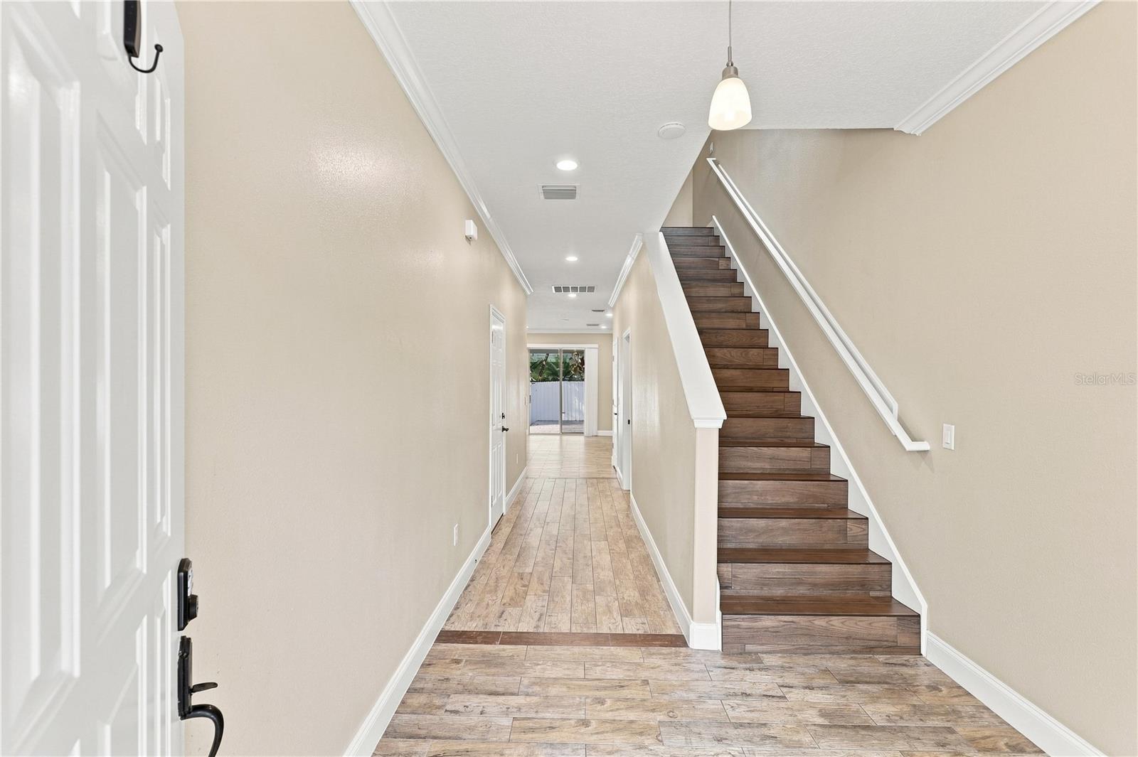 20 W PRINCETON STREET photo 5
