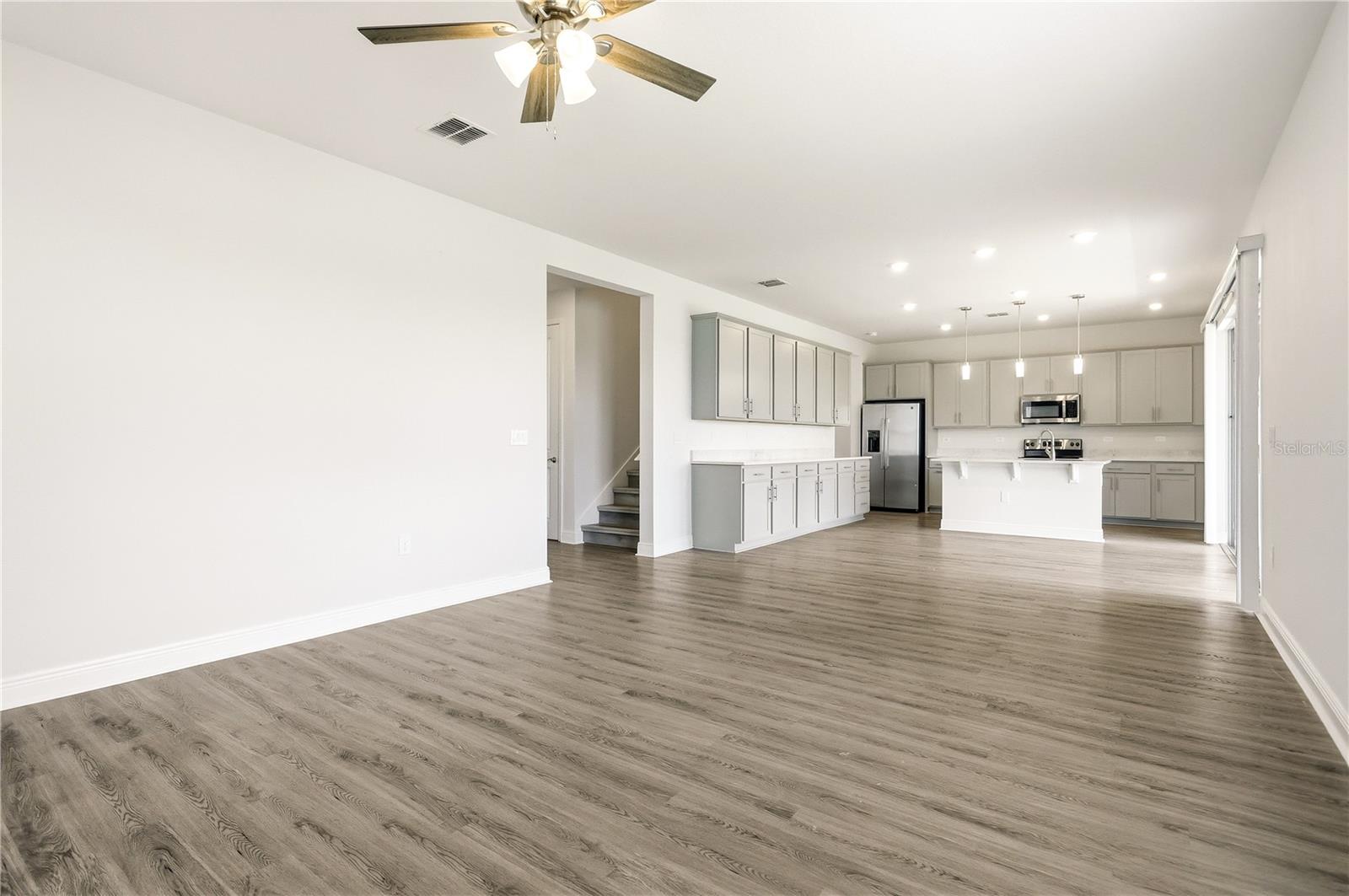 1128 SUGARWOOD STREET photo 3