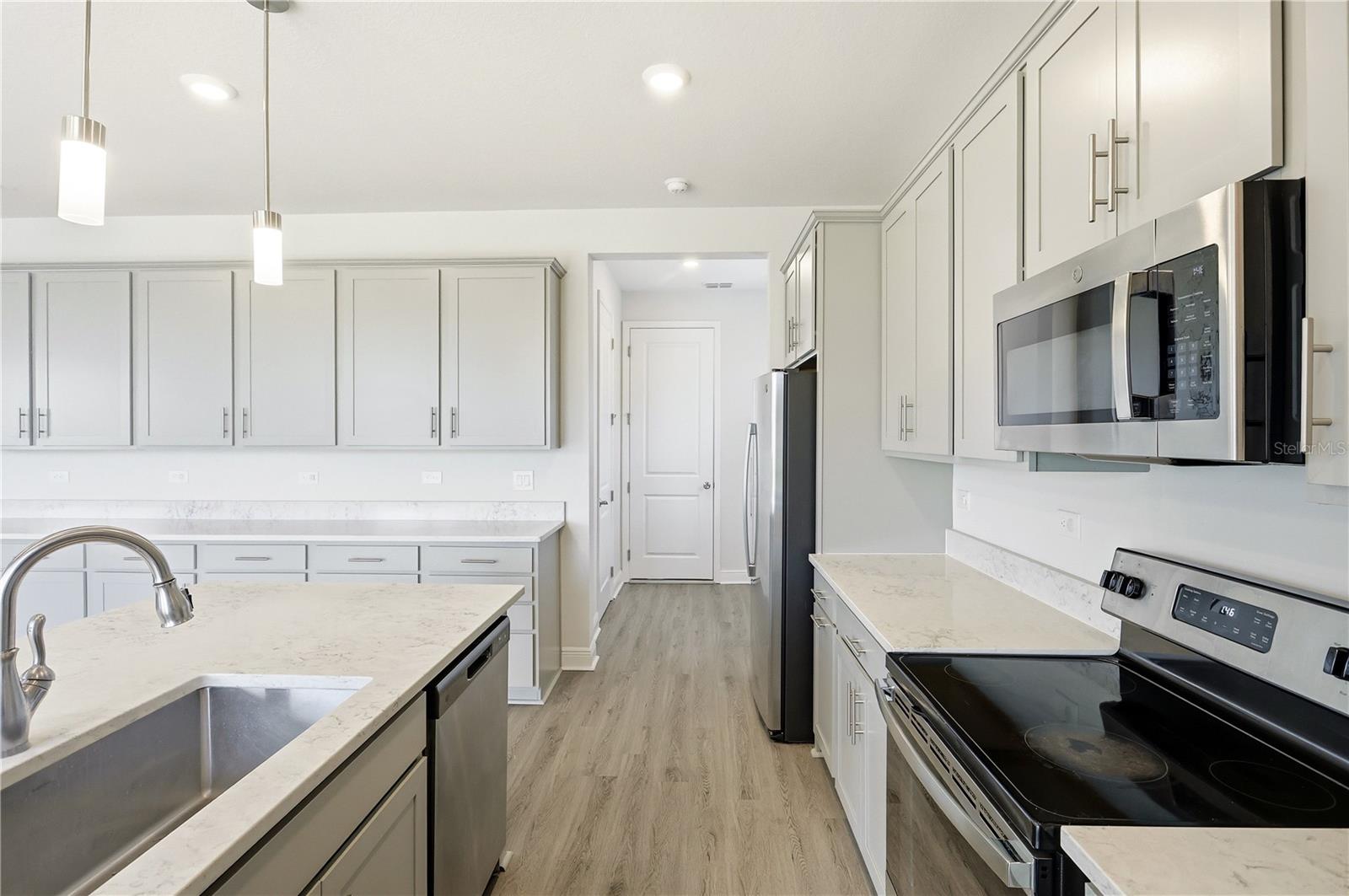 1128 SUGARWOOD STREET photo 5