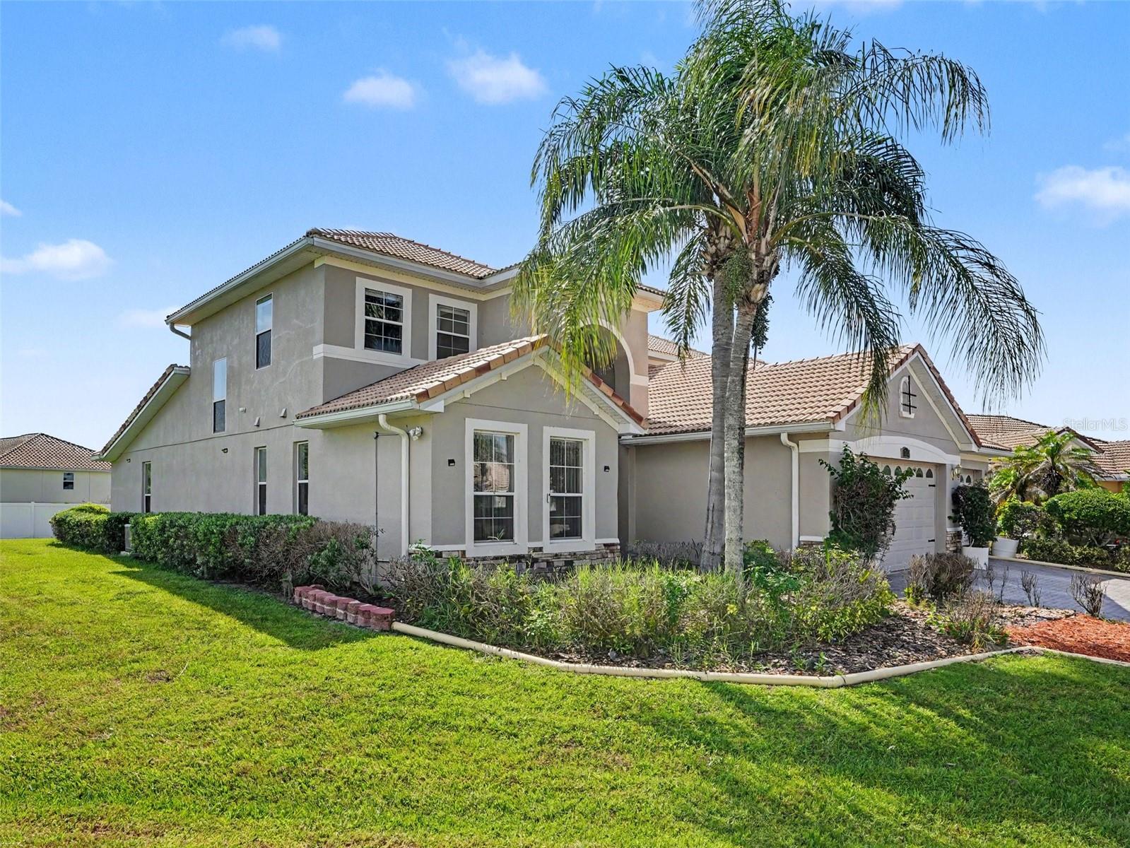 1711 WINDWARD OAKS COURT photo 2