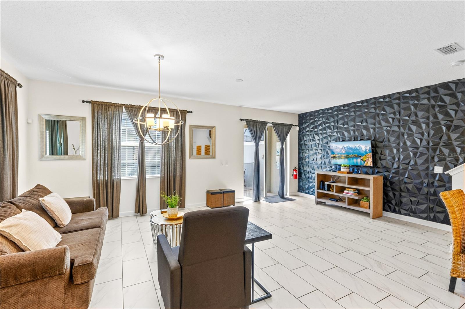 3087 Juliet Drive — photo 4 of 36