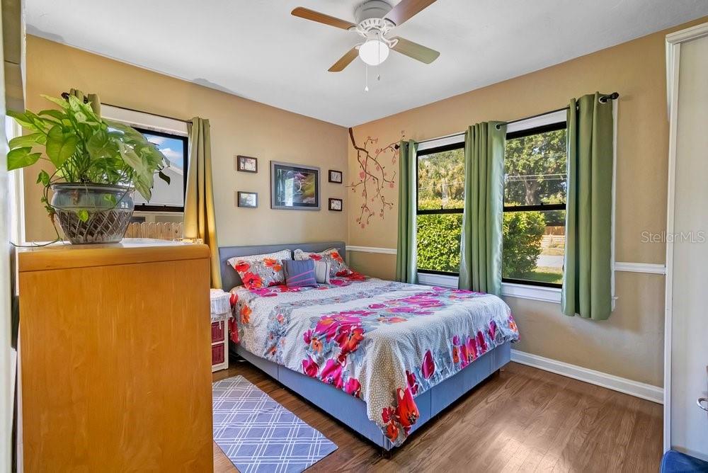 753 FLORAL DRIVE photo 3