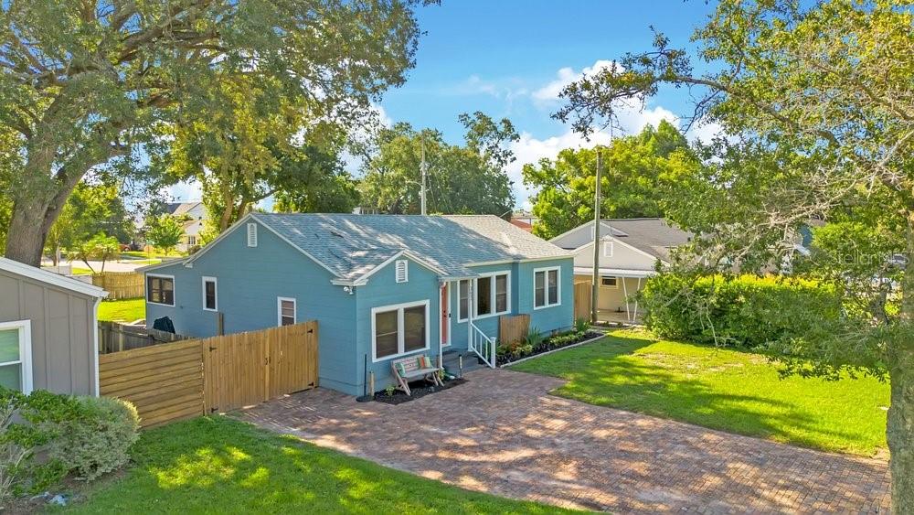 753 FLORAL DRIVE photo 3