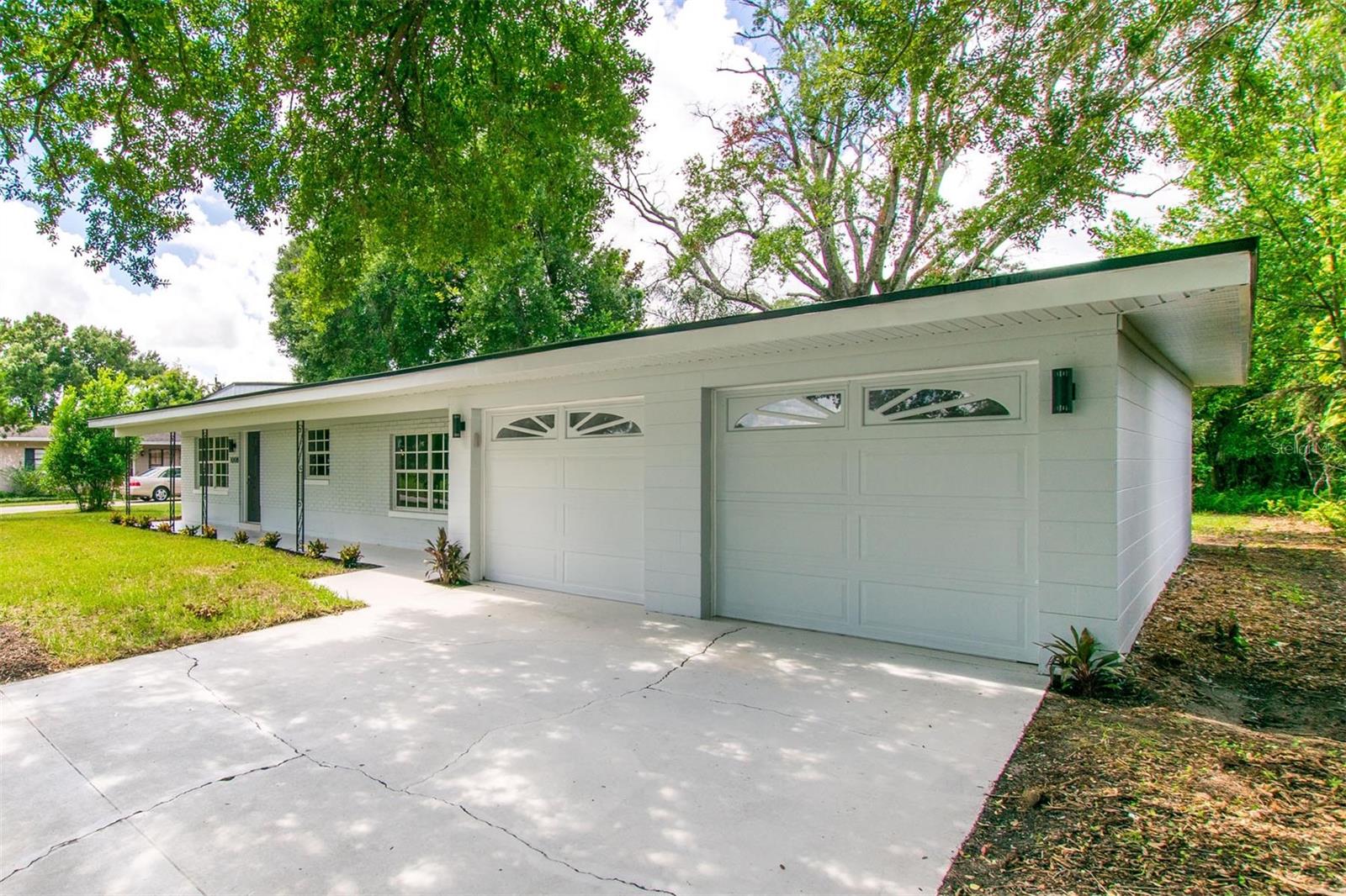 1008 BERWYN ROAD photo 3