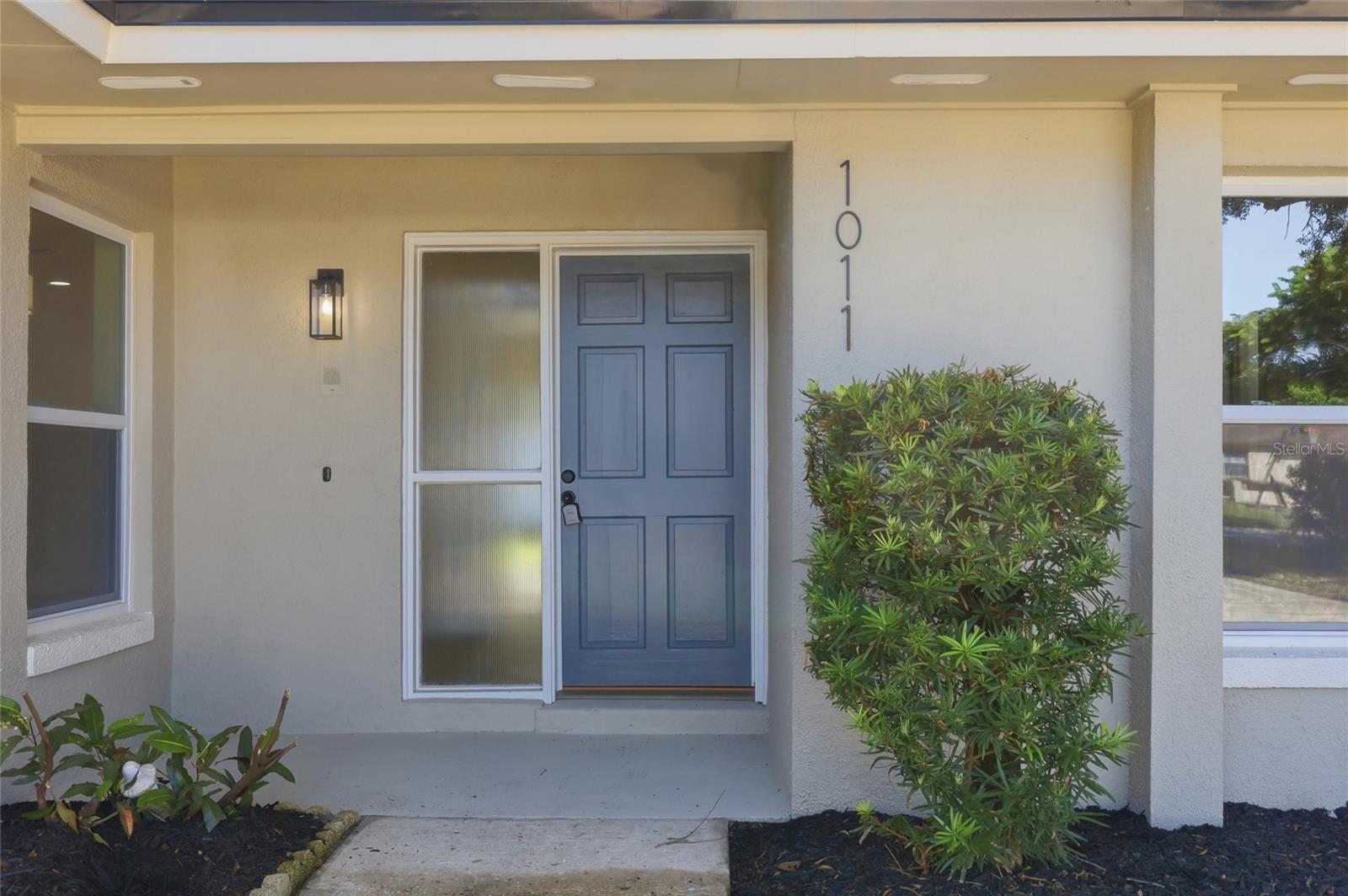 1011 MANCHESTER CIRCLE photo 4