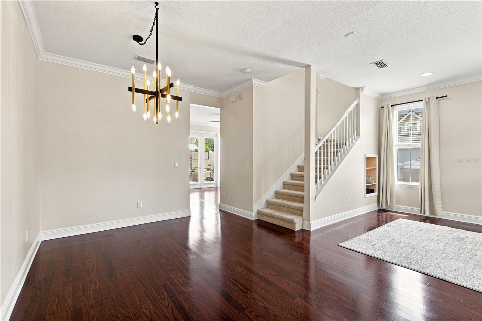 1259 INDIANA AVENUE photo 4