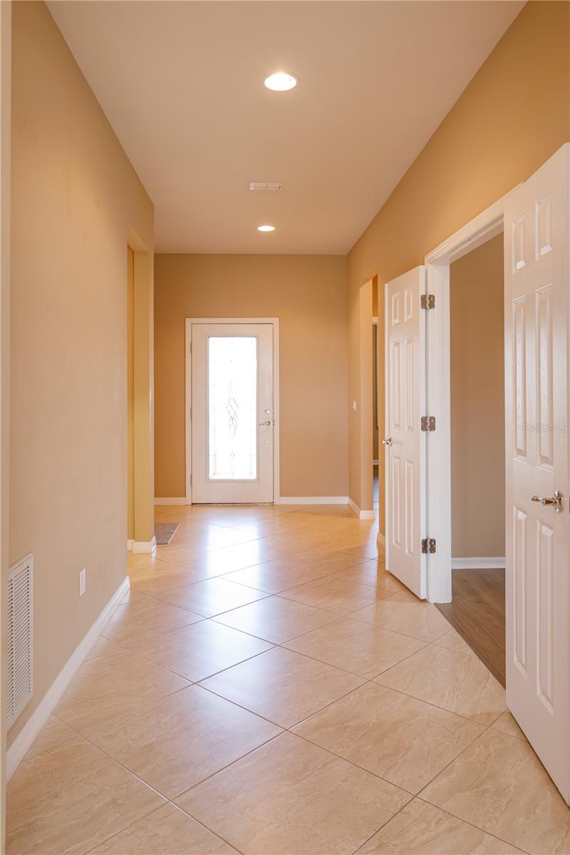 672 CORDOBA DRIVE photo 5