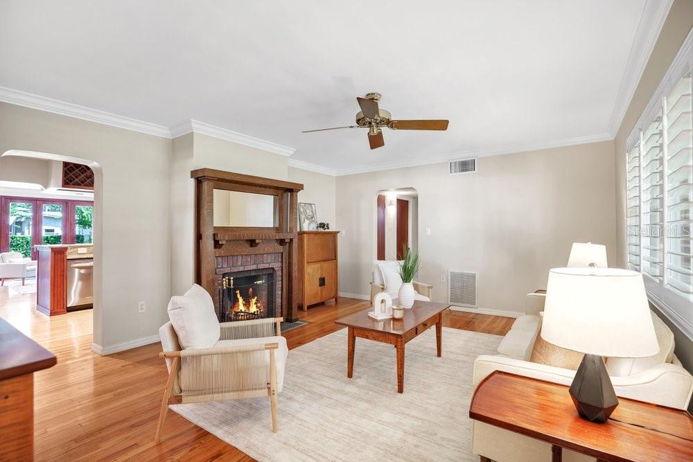601 WESTMINSTER STREET photo 4