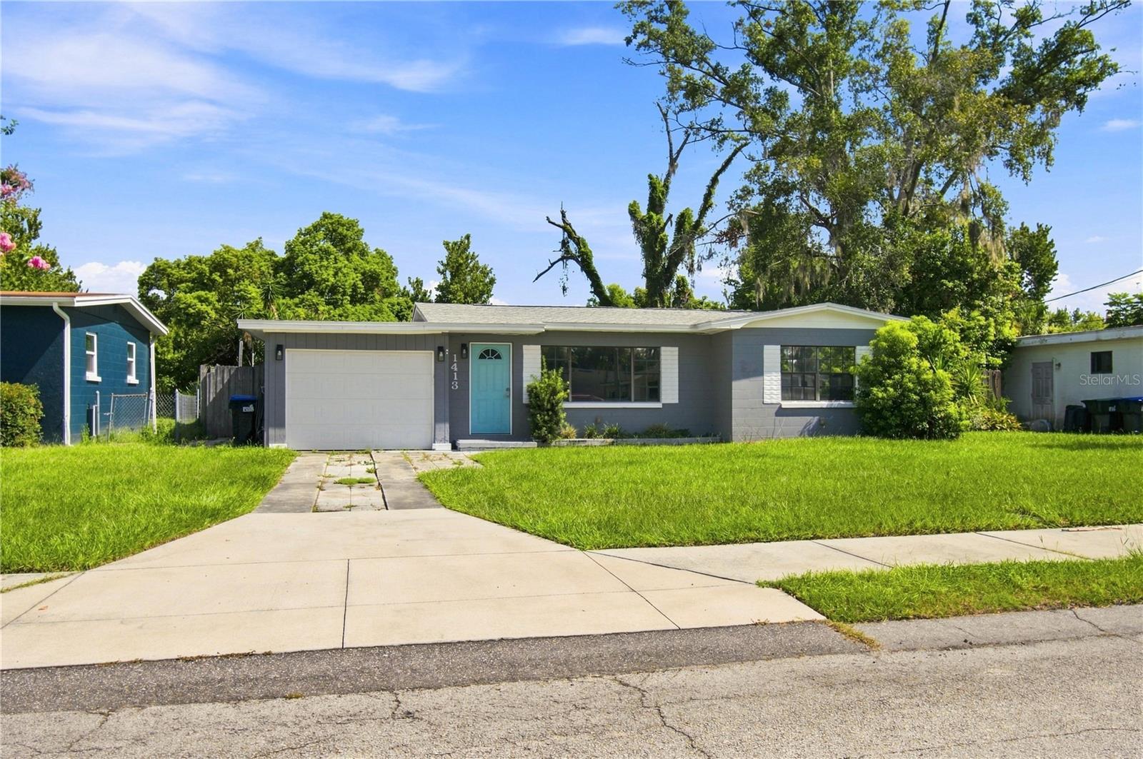 1413 CARLSON DRIVE photo 2
