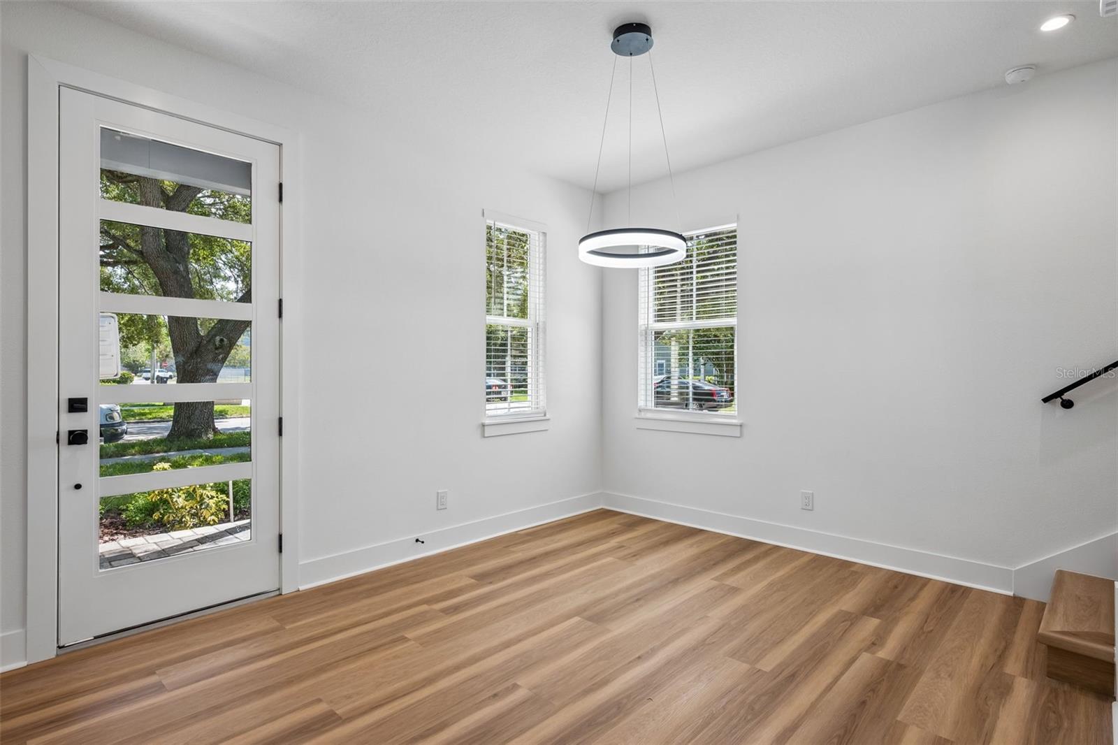 87 W MURIEL STREET photo 3